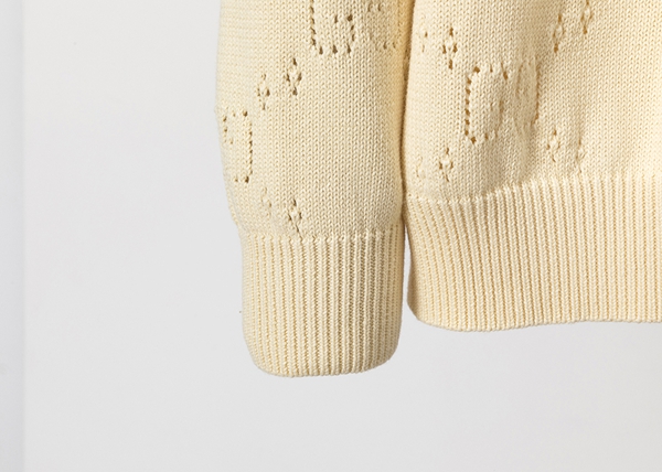 ブランドセーター角部分ディテール